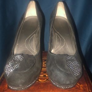 Tahari Size 10M heels